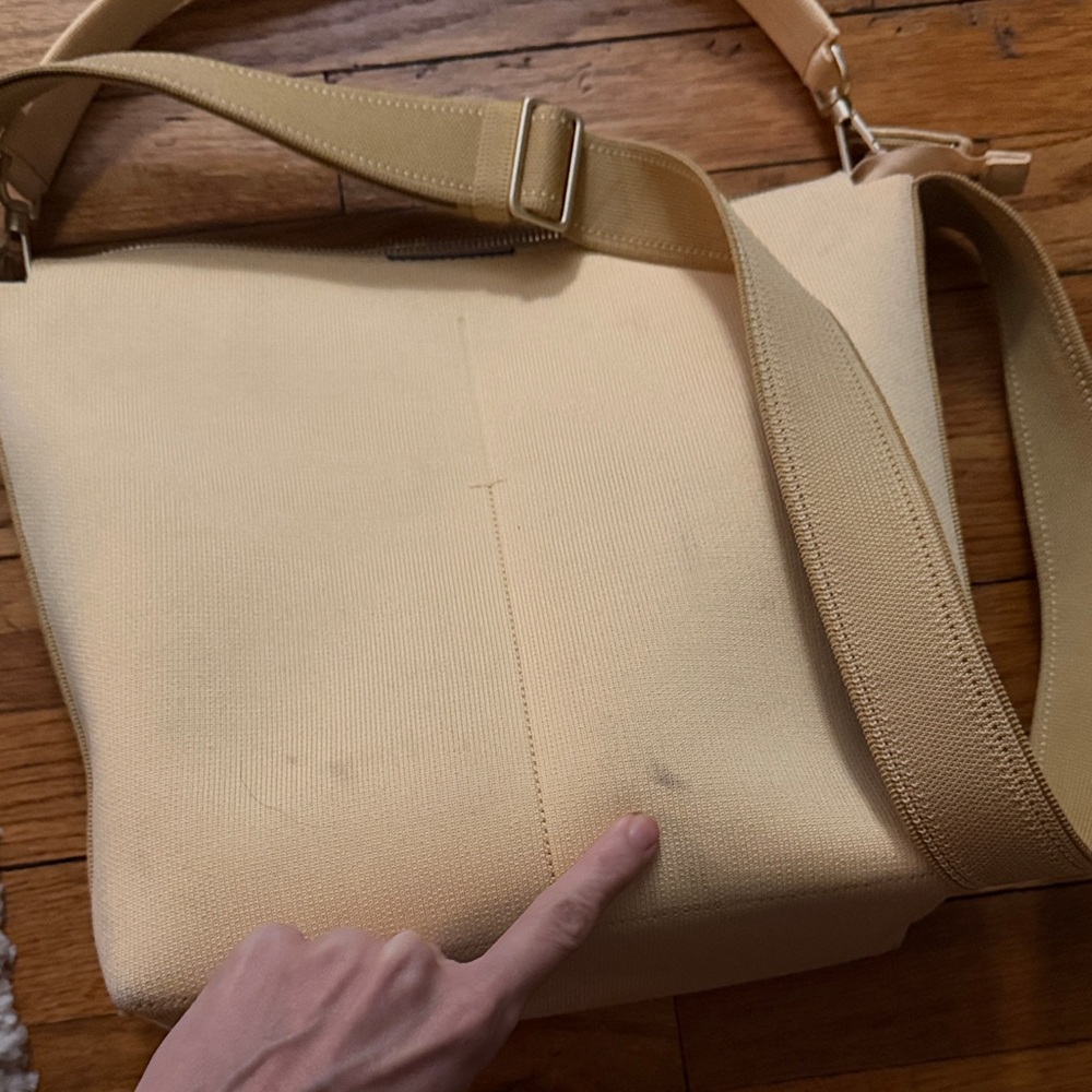 Rothy's Butter Yellow Shoulder Bag - Picture 5 of 6